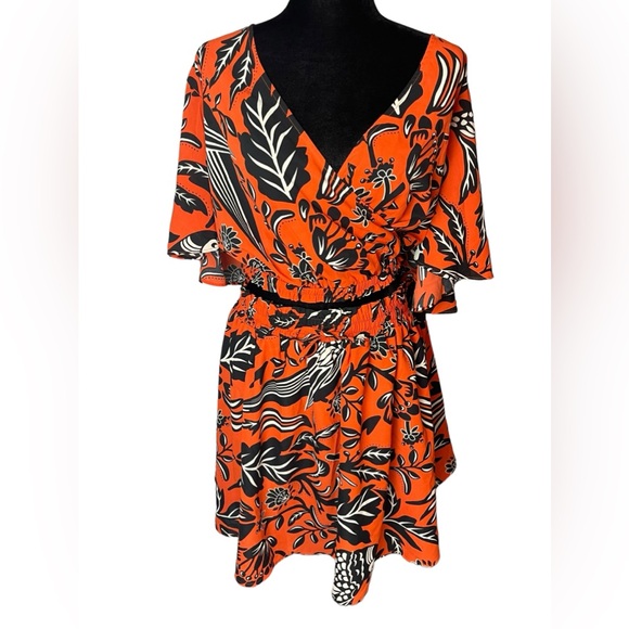 Unique Vintage Red & Black Parrot 2 Piece Crop Top and Skirt Set NWT - Picture 7 of 12